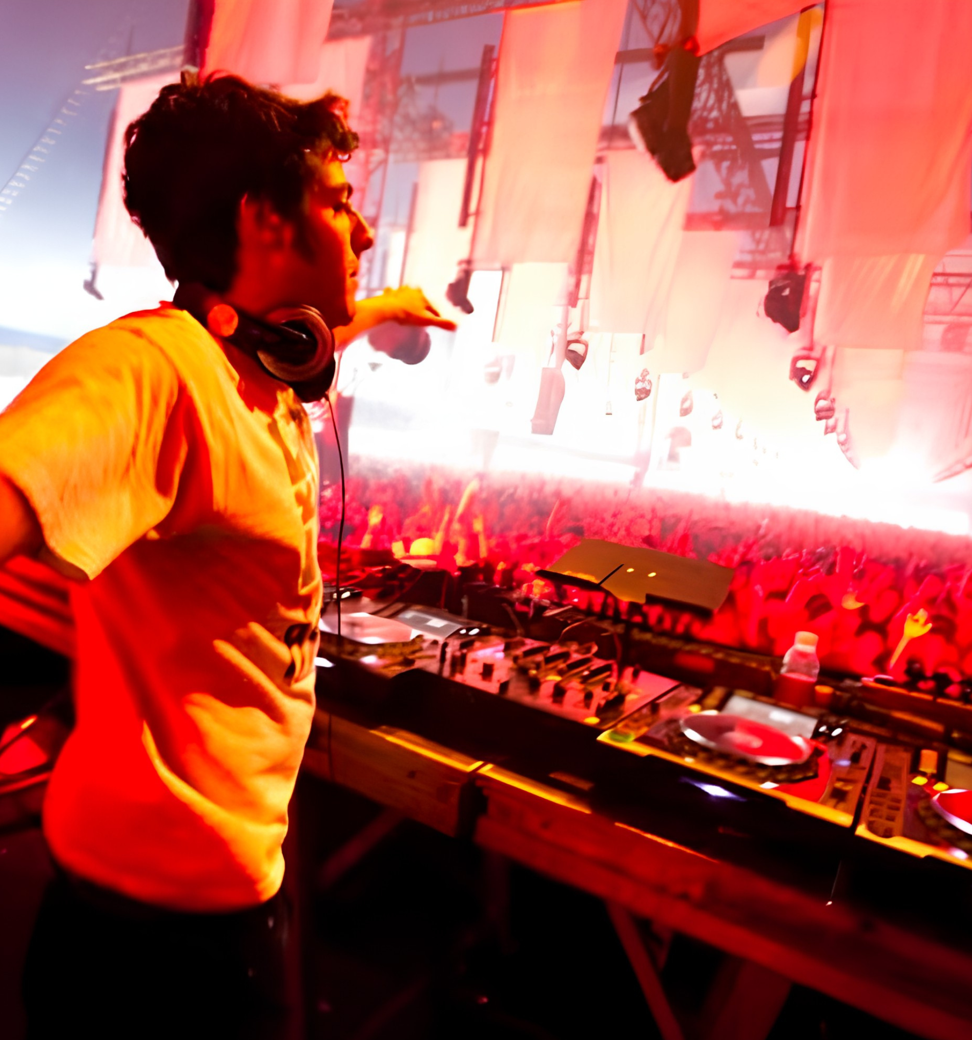 highbloo on stage